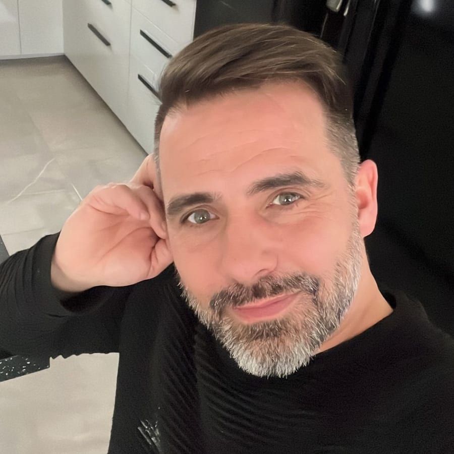 Profil de Elios
